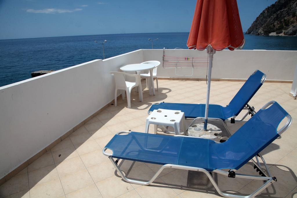 Paralia Guest House 아기아 루멜리 객실 사진