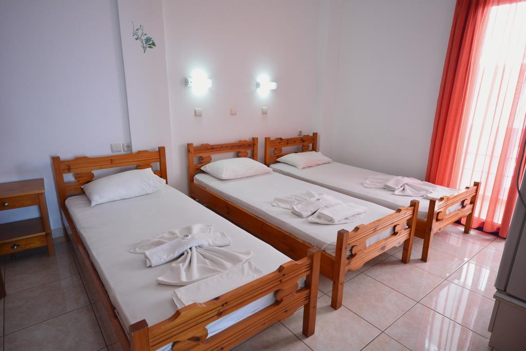 Paralia Guest House 아기아 루멜리 외부 사진