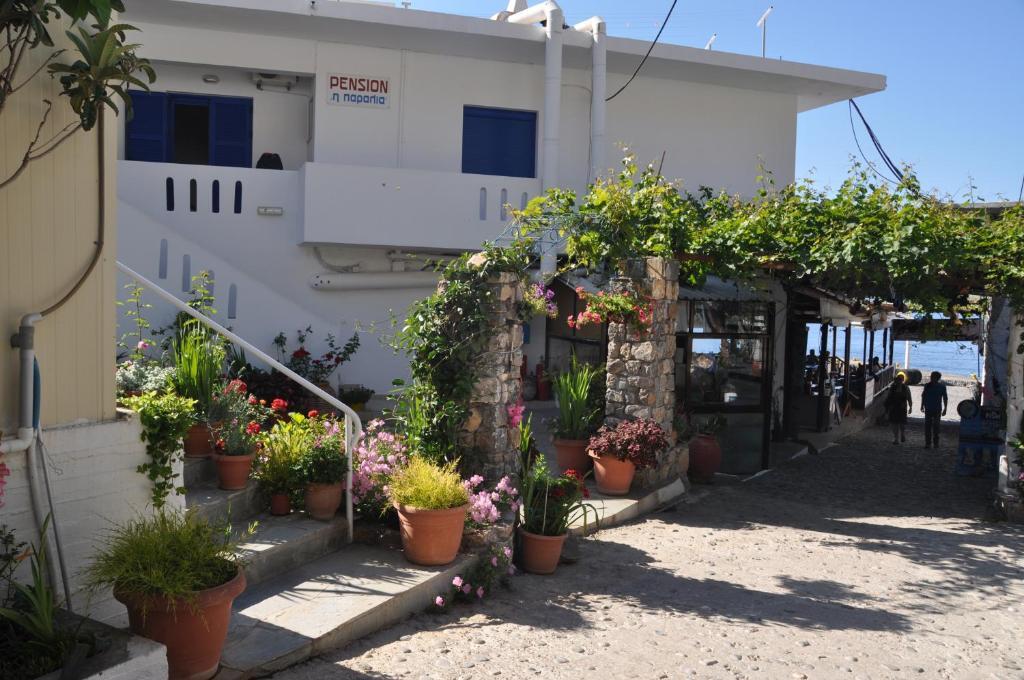 Paralia Guest House 아기아 루멜리 외부 사진